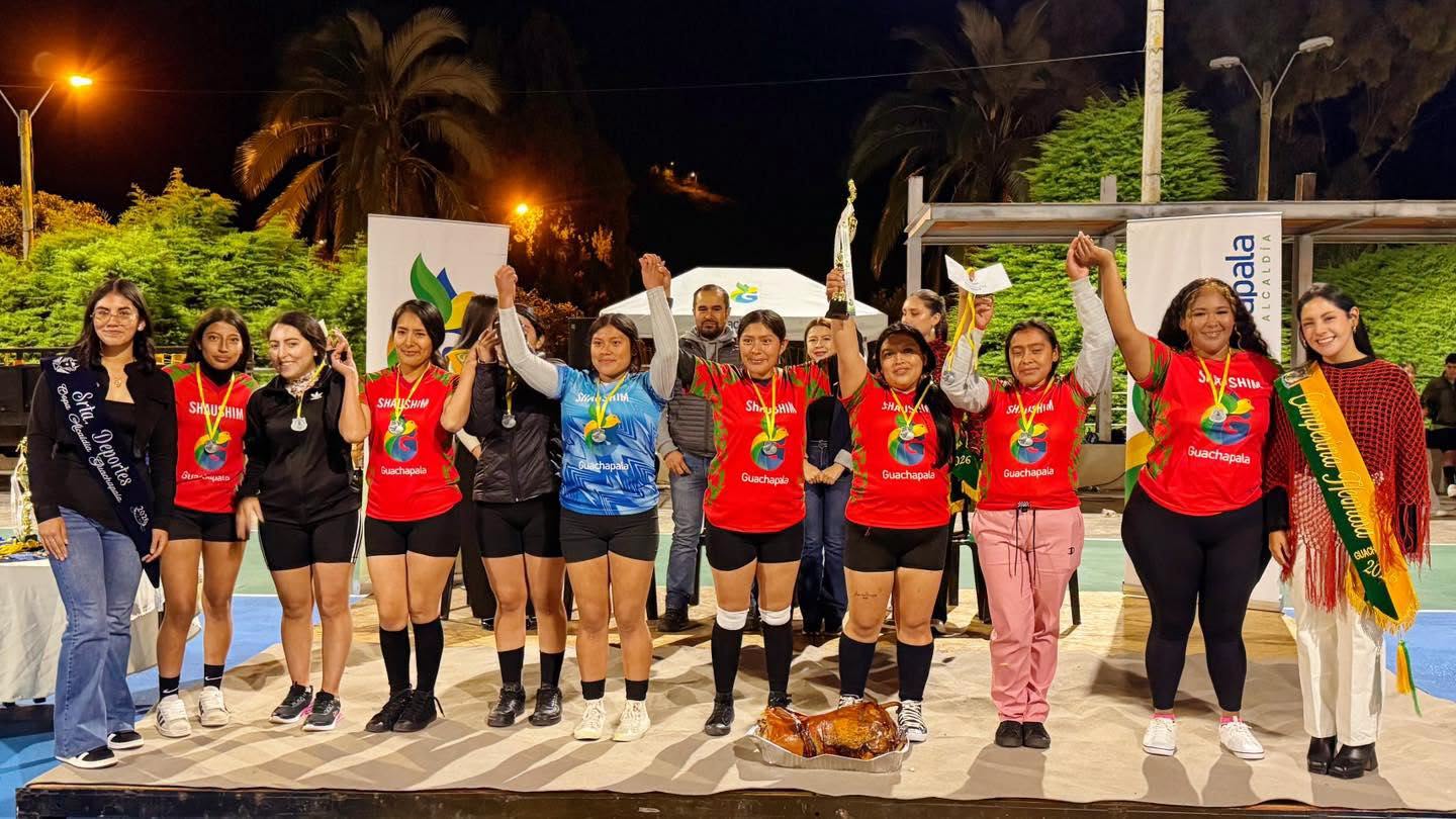 Equipo subcampeón femenino de la Copa Alcaldía Guachapala