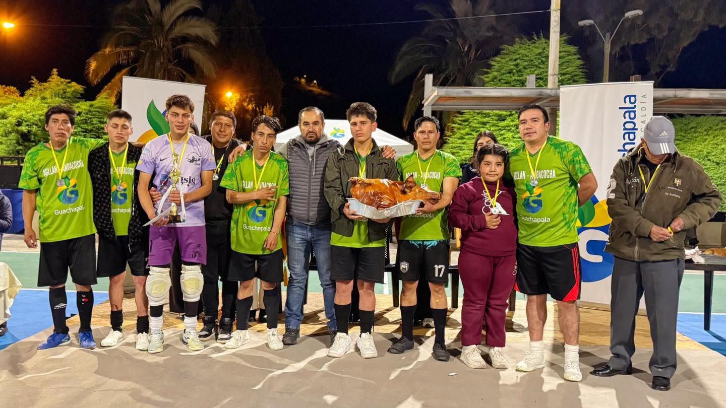 Equipo subcampeón masculino de la Copa Alcaldía Guachapala