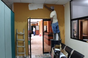 El pintado de las paredes internas